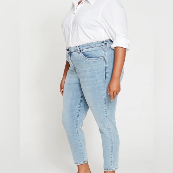 Universal Standard Sienna High Rise Skinny Jeans Distressed Blue 30” Sz 22L - Picture 4 of 6